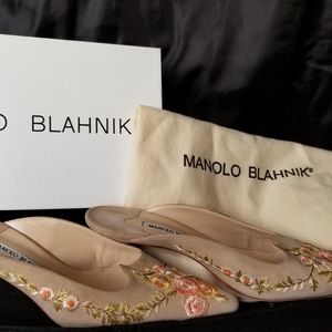 Manolo Blahnik Putinamu Velukid Mules